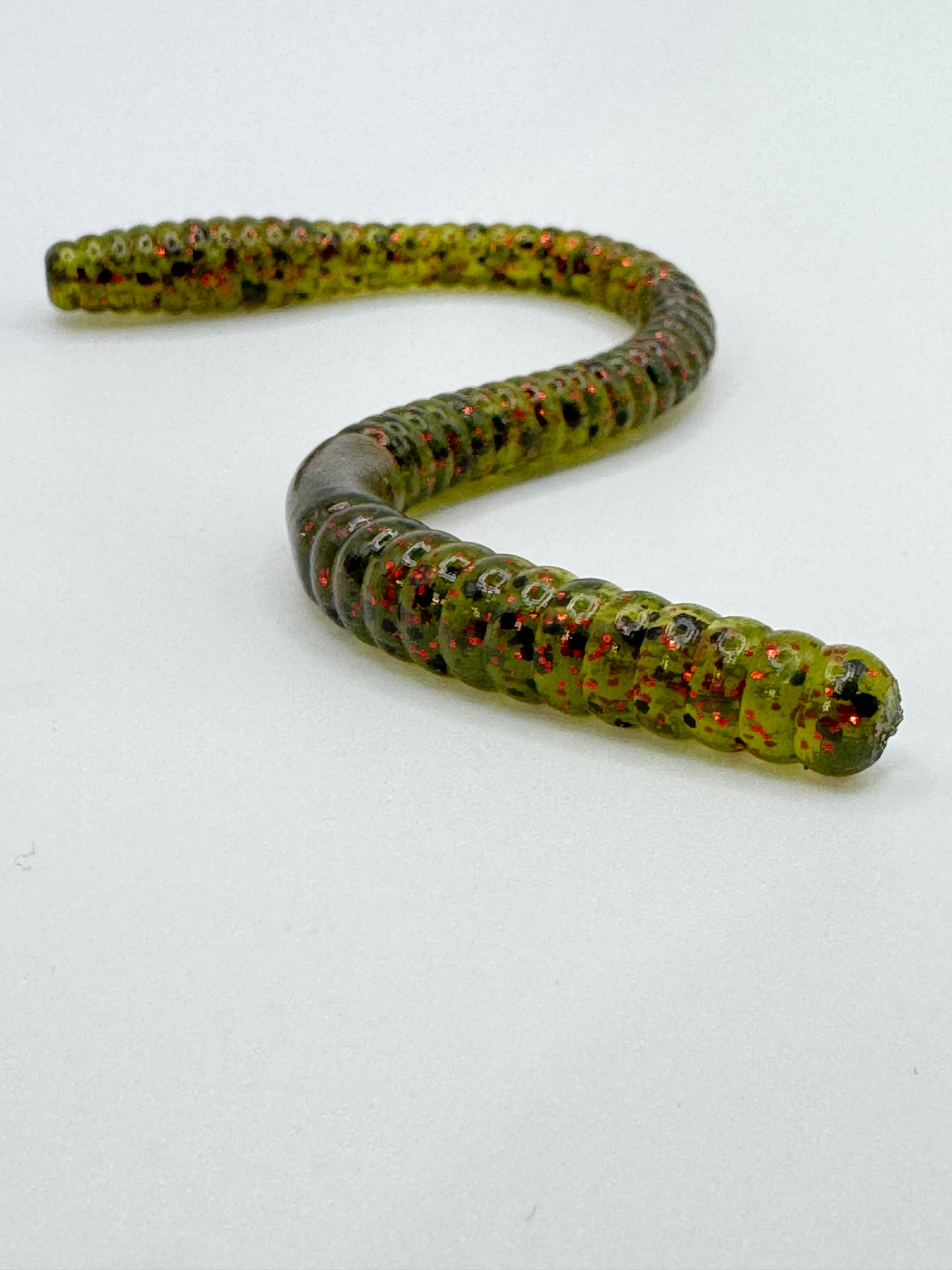 Ozark Cliff Hang’N 7" Worm