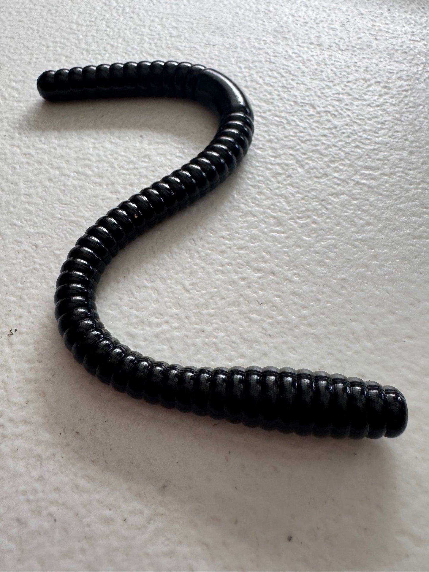 Ozark Cliff Hang’N 7" Worm